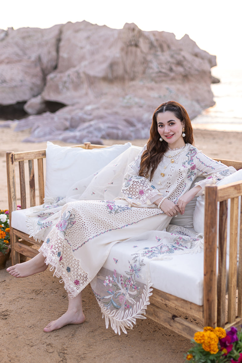 QALAMKAR - 3PC LAWN EMBROIDERED SHIRT WITH ORGANZA CUTWORK EMBROIDERED DUPATTA AND TROUSER - 1050