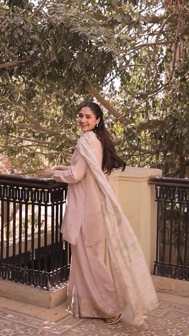 Lawn-3PC Embroidered Shirt with Digital Printed Jacquard Dupatta-1422