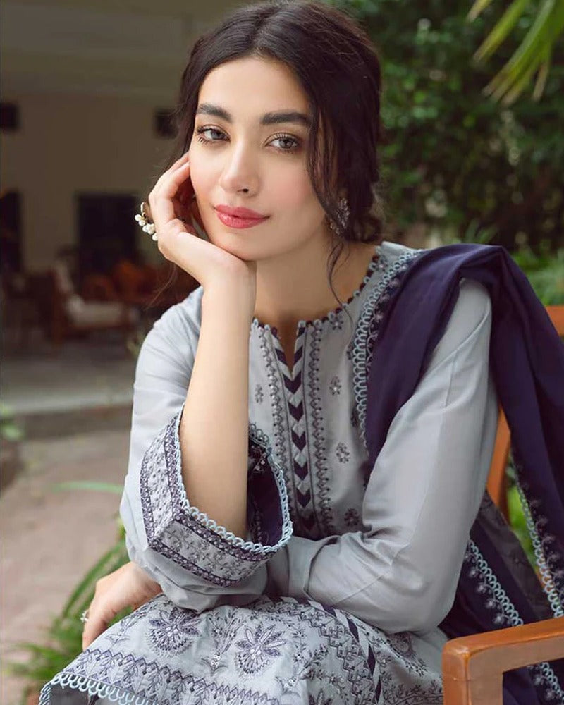 Linen 3PC Embroidered Shirt with Chiffon Embroidered Dupatta -578