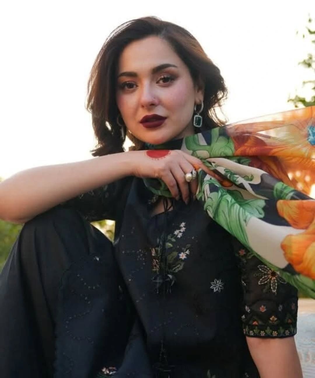 Lawn-3PC Embroidered Shirt with Digital Printed Jacquard Dupatta- 1283