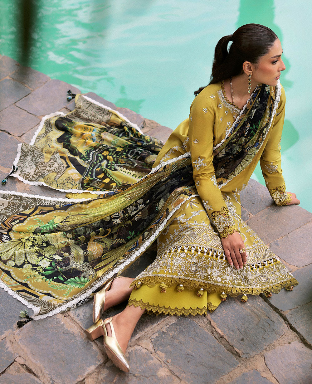 Lawn-3PC Embroidered Shirt with Digital Printed Jacquard Dupatta-1423